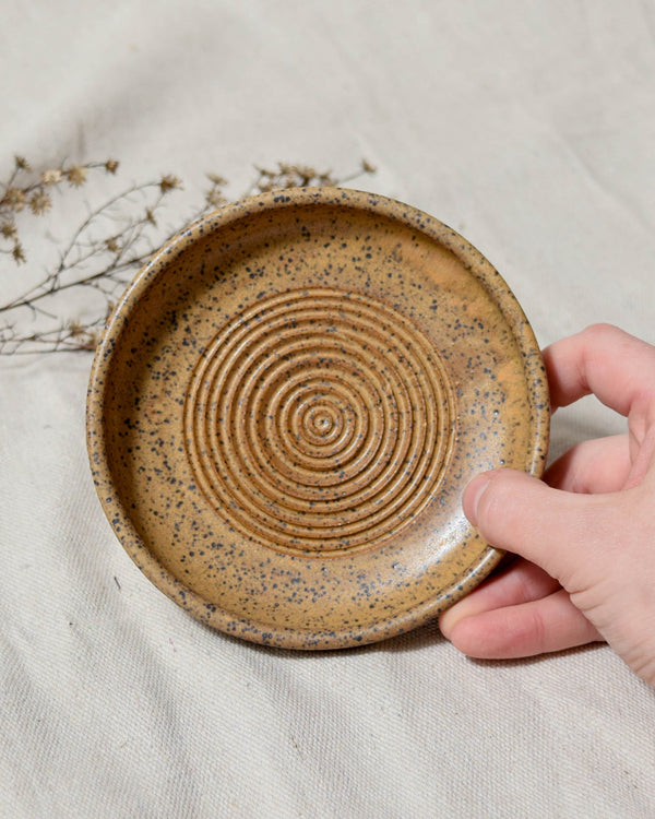 Amber Sand Garlic Grater