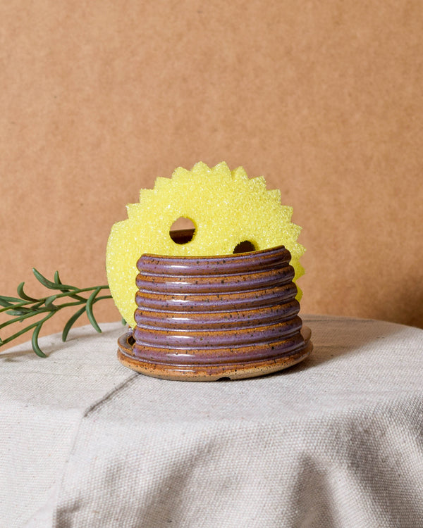 Wavy Lavender Sponge Rest
