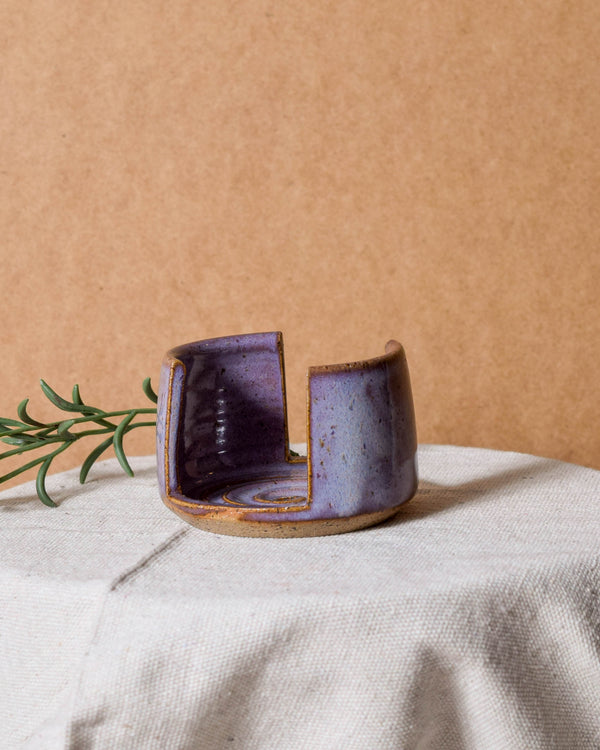 Lavender Sponge Rest