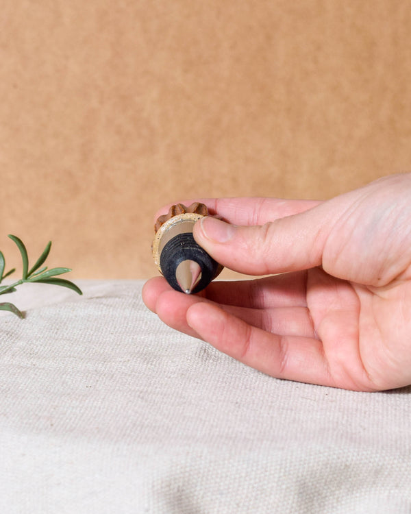 Russula Carved Wine Stopper