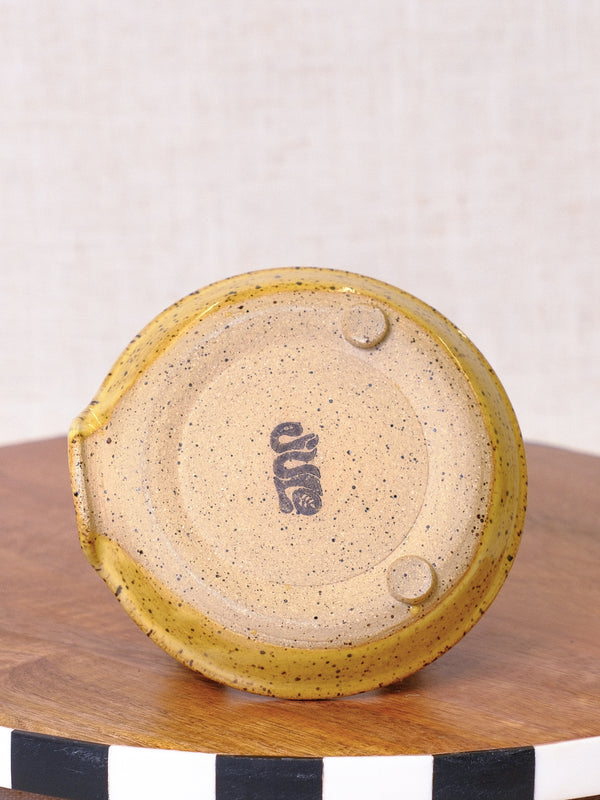 Lemon Yellow Sponge Rest