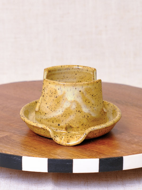 Lemon Yellow Sponge Rest
