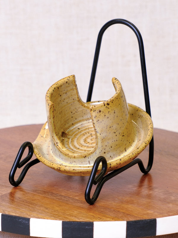 Lemon Yellow Sponge Rest