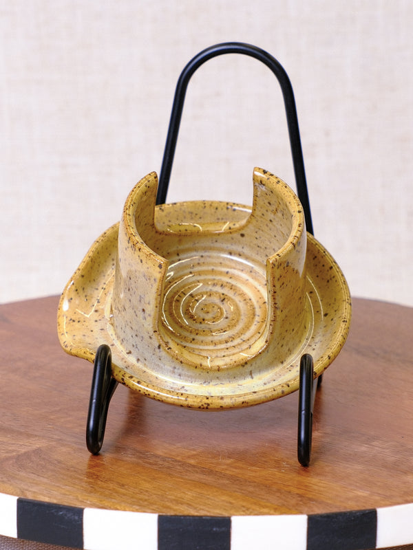 Lemon Yellow Sponge Rest