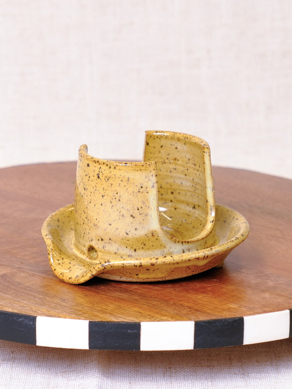 Lemon Yellow Sponge Rest