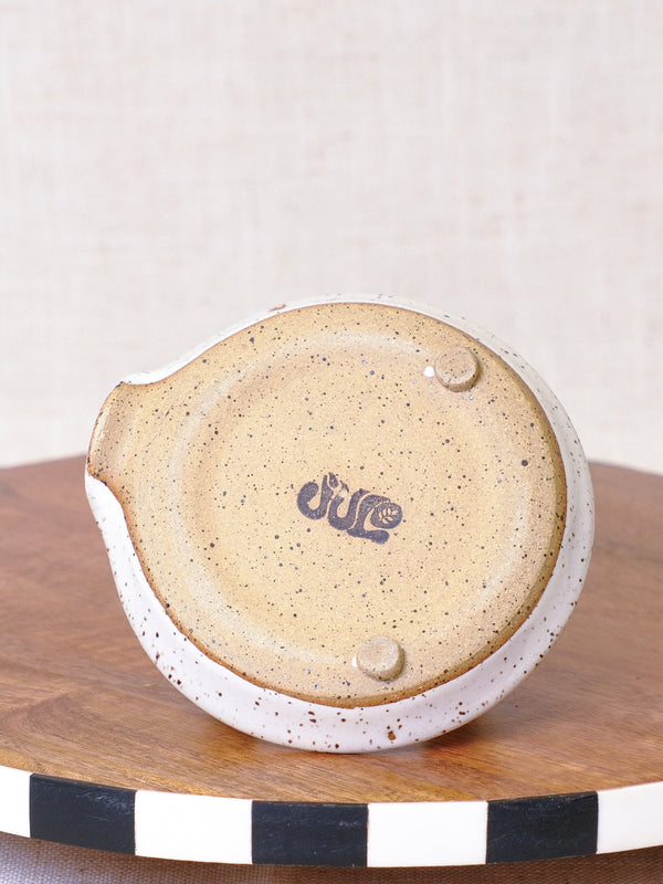 White Sponge Rest